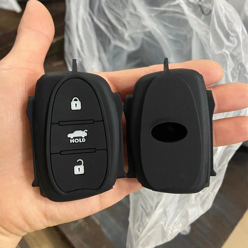 ソース工場卸売りシリカゲルキーセット合金自動車のキーホルダーは各種類のデザインのシリカゲル製品をカスタマイズできます。|undefined