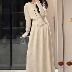 针织毛衣连衣裙子女春秋季2025新款小香赫本风一整套早秋穿搭长裙