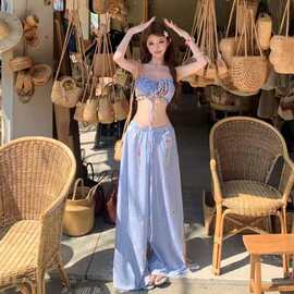 泰式椰蓝ins夏日泰国海岛浅蓝色印花抹胸分体阔腿裤度假拍照泳衣