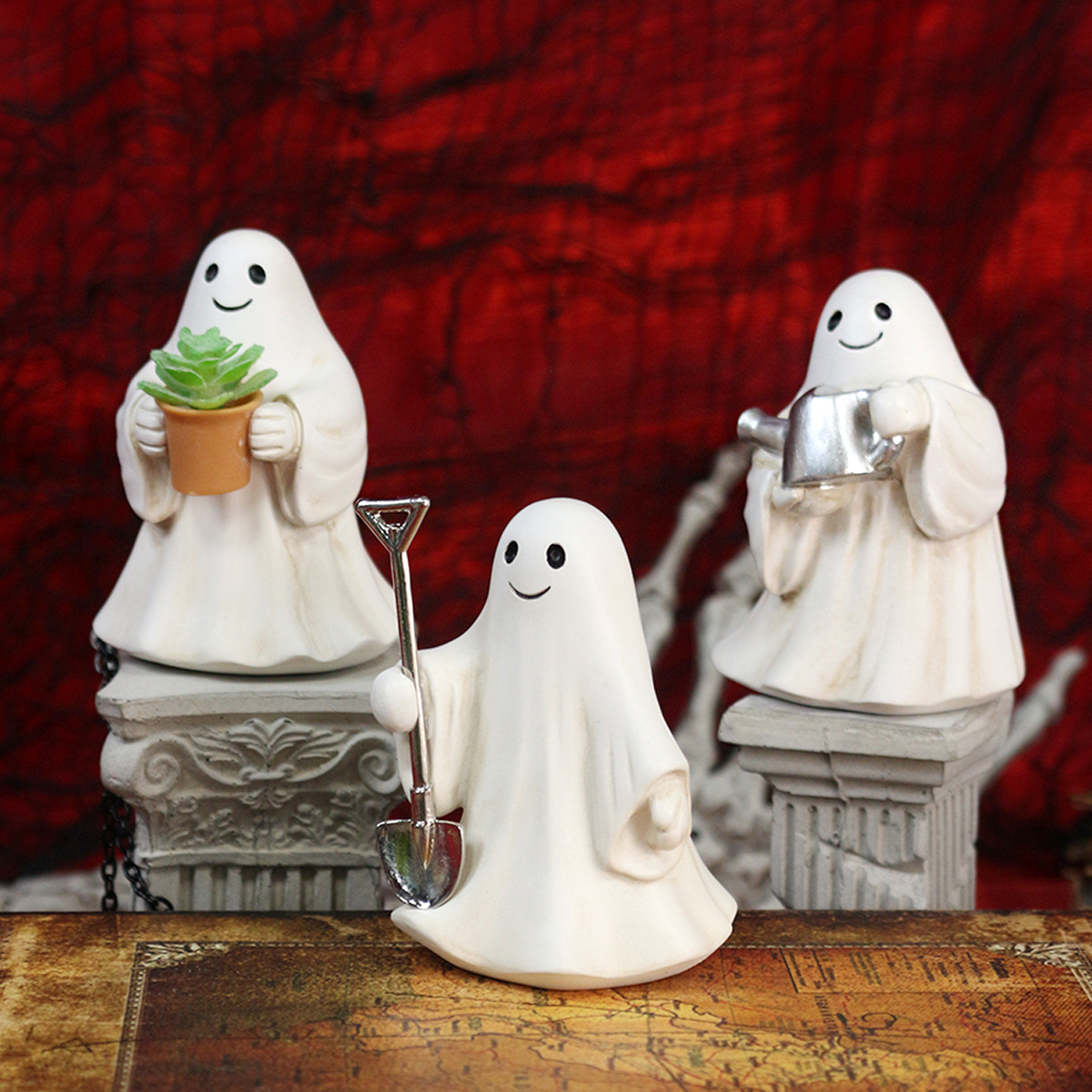 Cute Ghost Ornaments for Friends Halloween Gifts Creative Funny Ghost Walking Dog Statue Desktop Decoration Ornaments