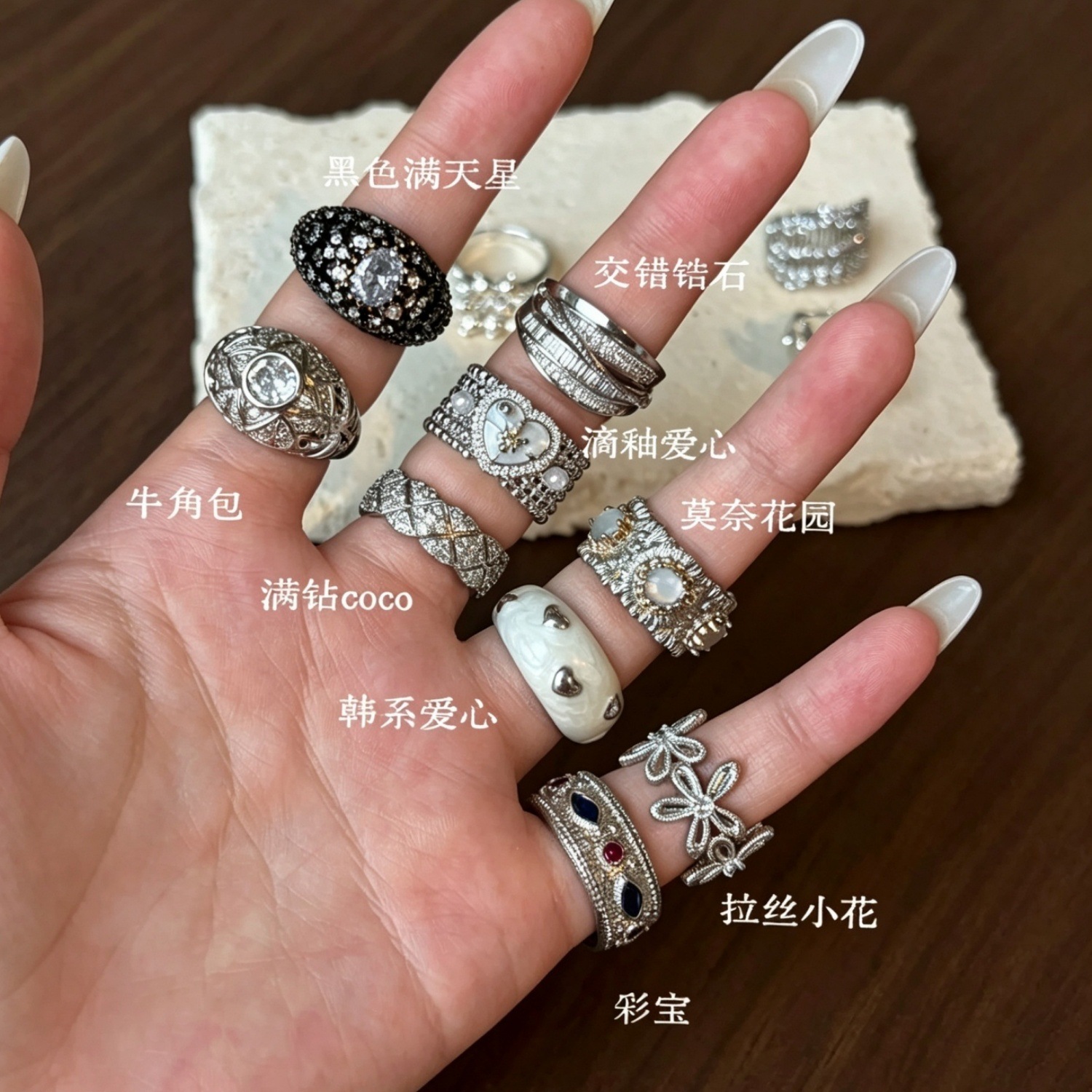 Vintage Ring Collection! Gold-Tone Light Luxury Micro-Inlaid Wide Ring, Fashionable Retro Hollow Pattern Index Finger Ring