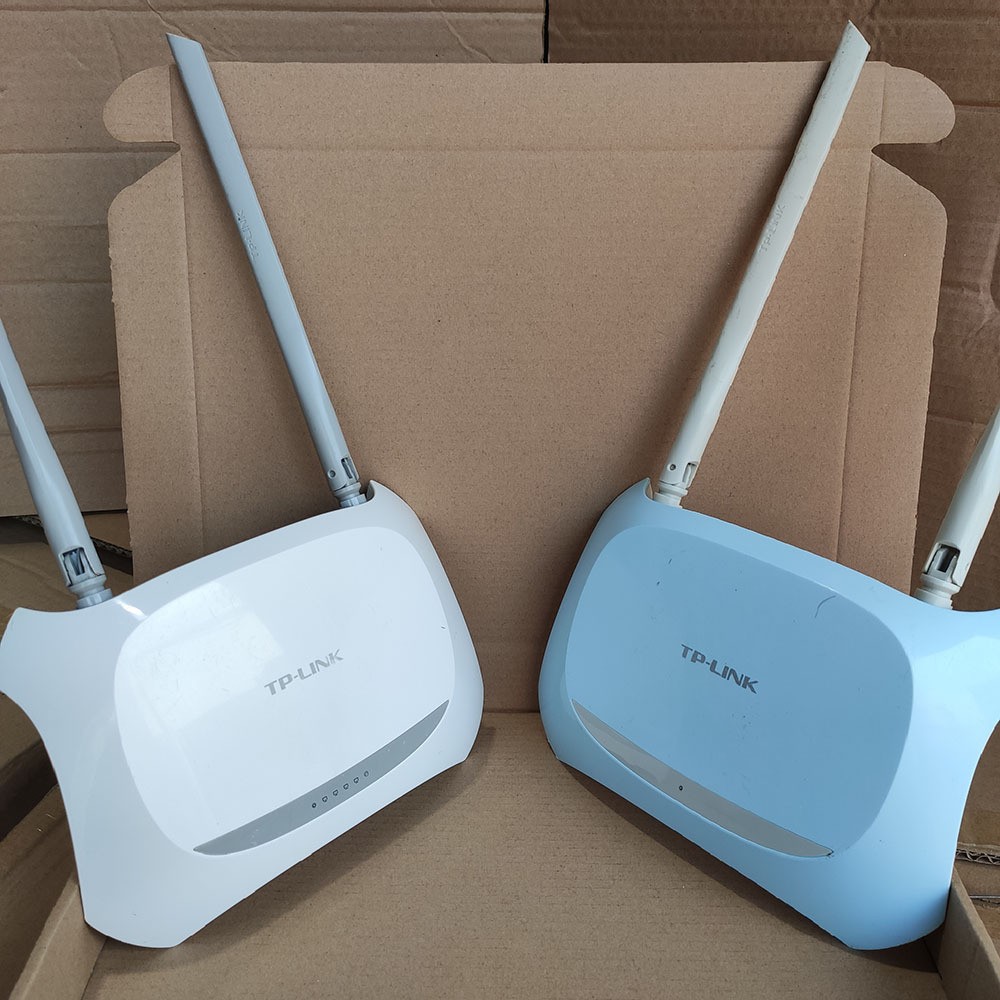 Second-Hand Tp-Link842N English Version Wireless Router Home Wifi through the Wall High-Speed Fiber Optic 300m