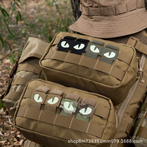 Reflective Night Light Night Recognition Badge Creative Cat Eye Velcro Hook and Loop Backpack Hat Outdoor MOLLE Pendant 