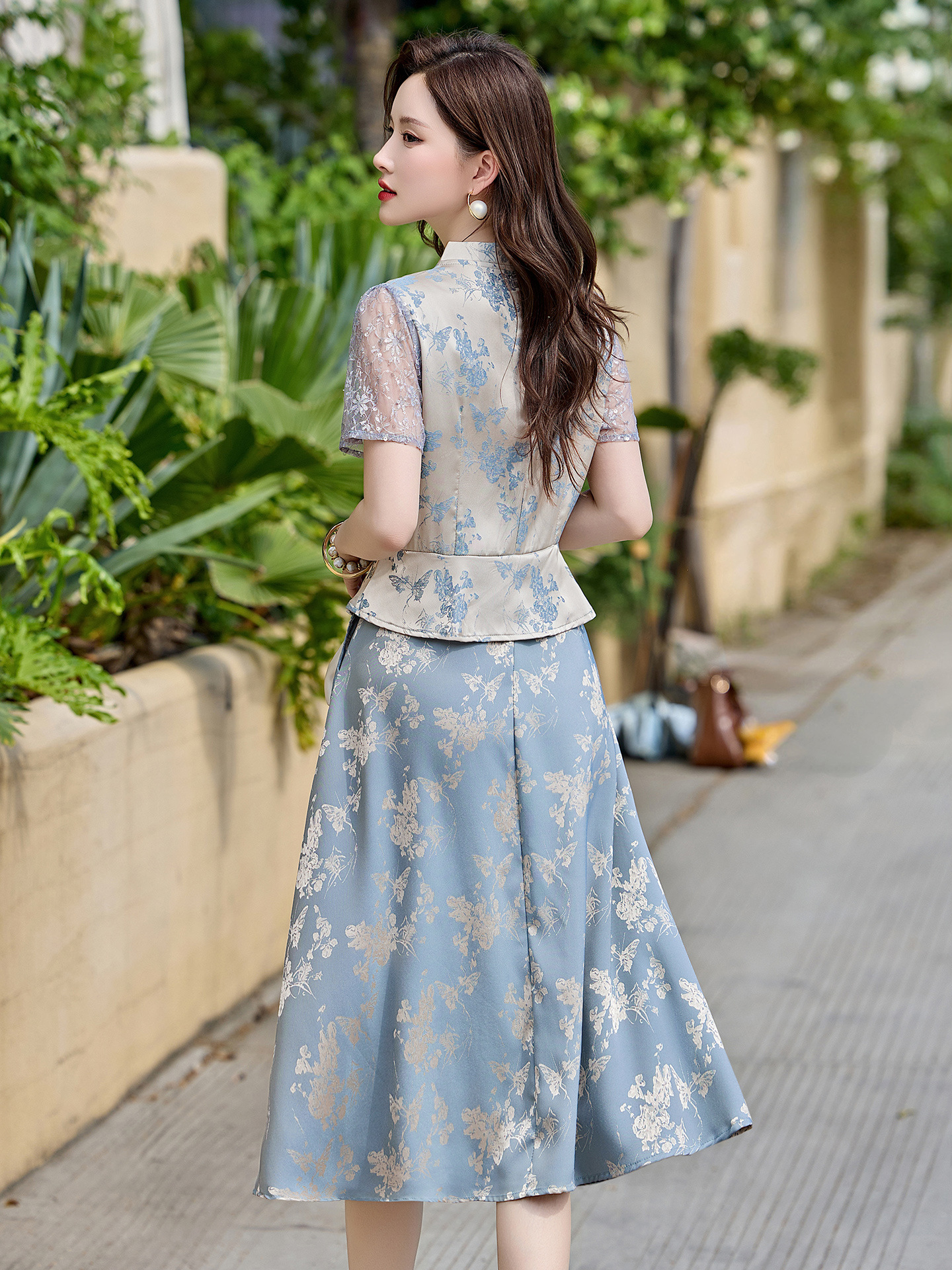 Đầm maxi nữ tân cổ điển cổ đứng đính hạt cườm, phối ren, họa tiết jacquard, thiết kế giả hai lớp LX2625 — xanh lam, Màu hồng