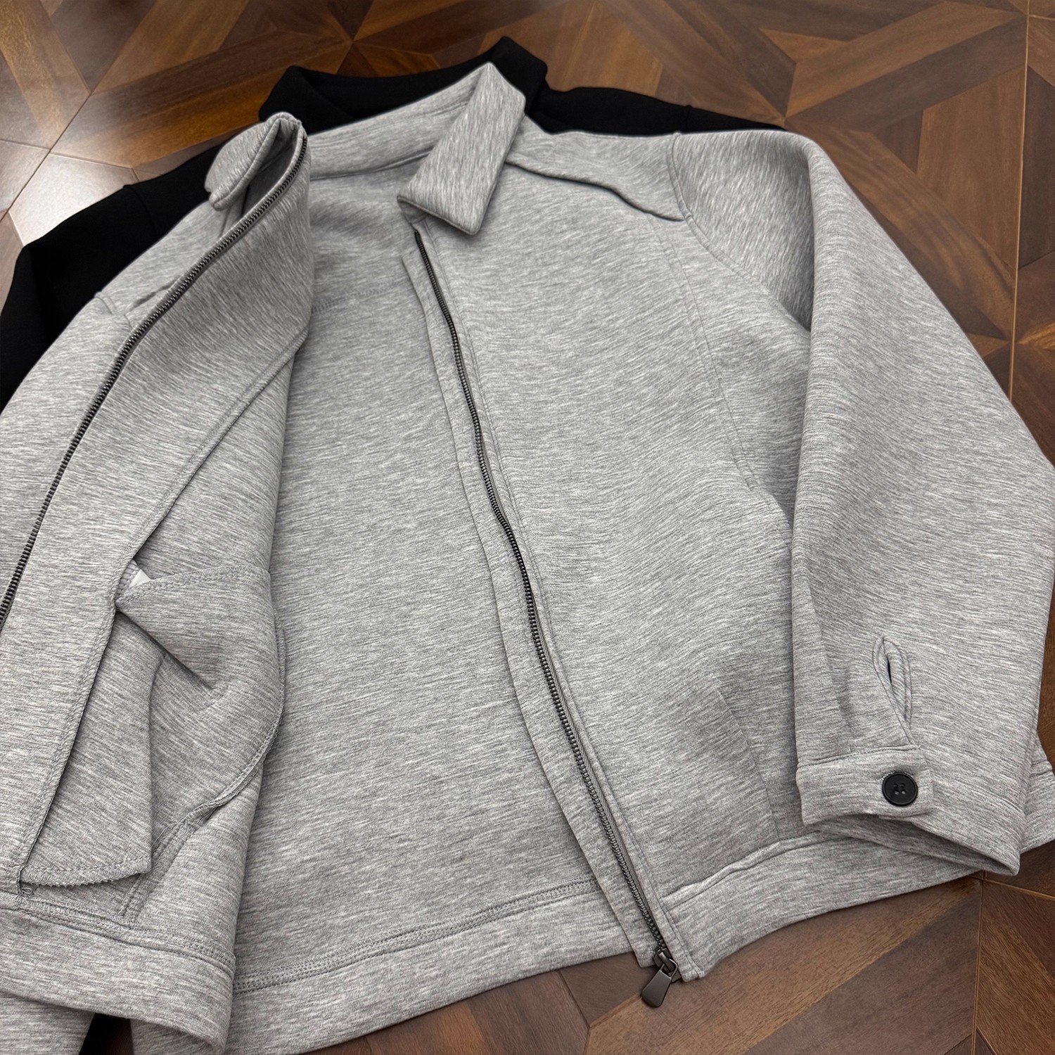 Men’s Heavyweight Cleanfit Jacket – Retro Minimalist Zipper Jacket (Black/Greyish, M-XXL)_voghion.com