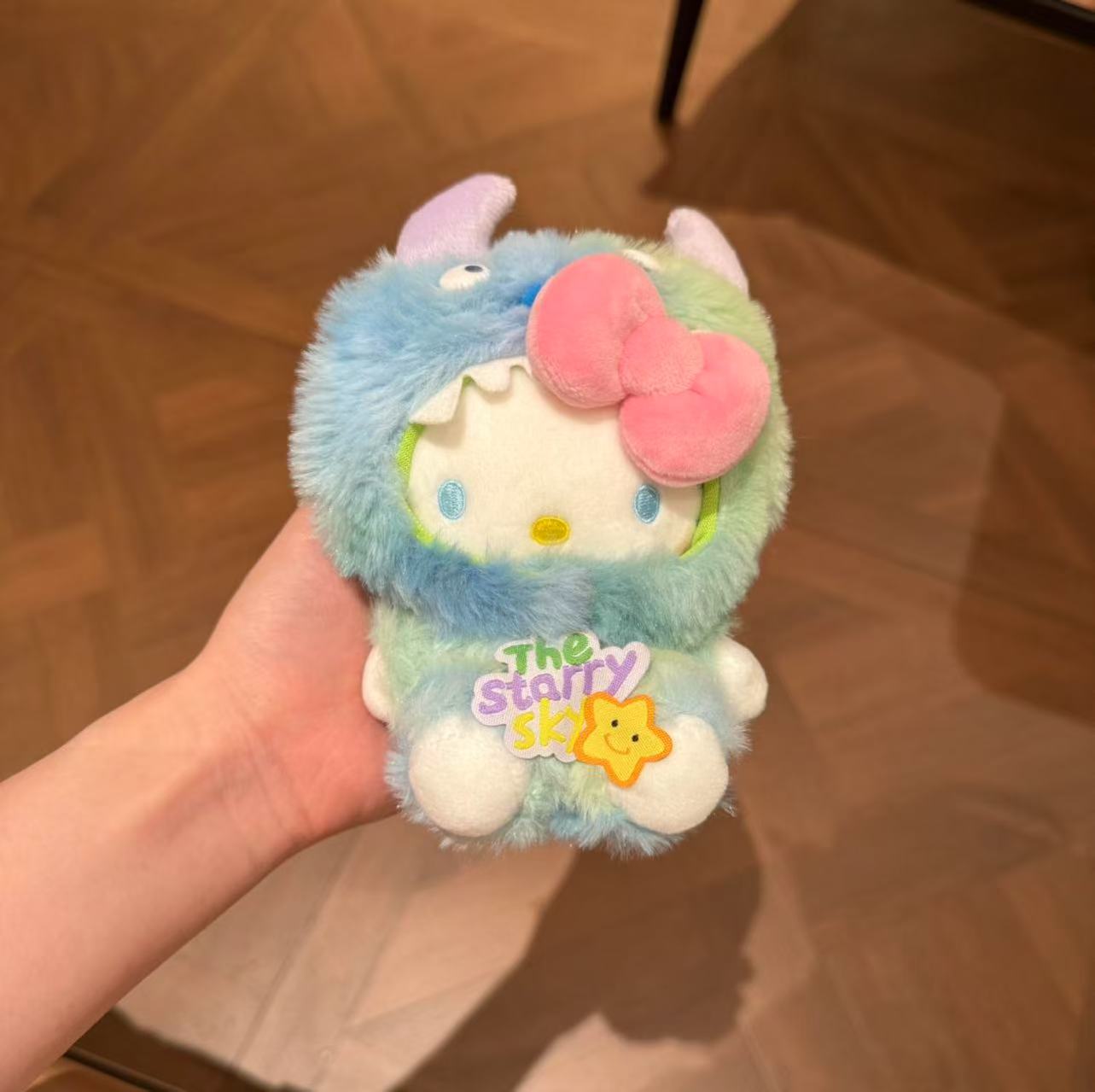 Genuino clásico KT Hello Kitty mochila bolso colgante dibujos animados lindo hellokitty llavero muñeca de felpa mujer