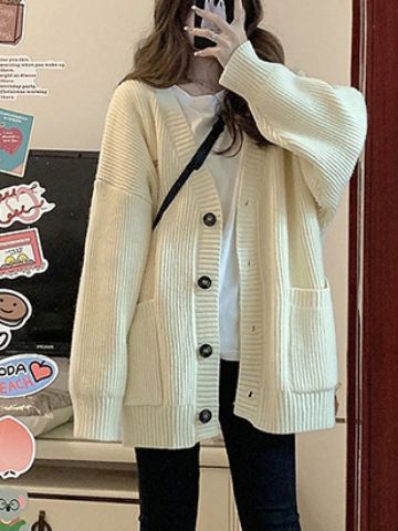 Knitted sweater