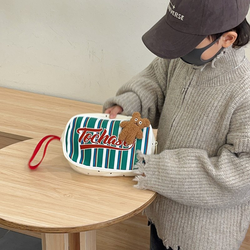 Bolso americano de rayas para niños y niñas letras de estilo occidental lindo oso colgante monedero nuevo bolso de almacenamiento para niños