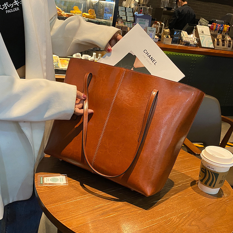 本革トートバッグ、ファッショナブルで多用途な脇の下バッグ、女の子用オイルワックスレザーショルダーバッグ、女性用高級大容量トートバッグ|undefined