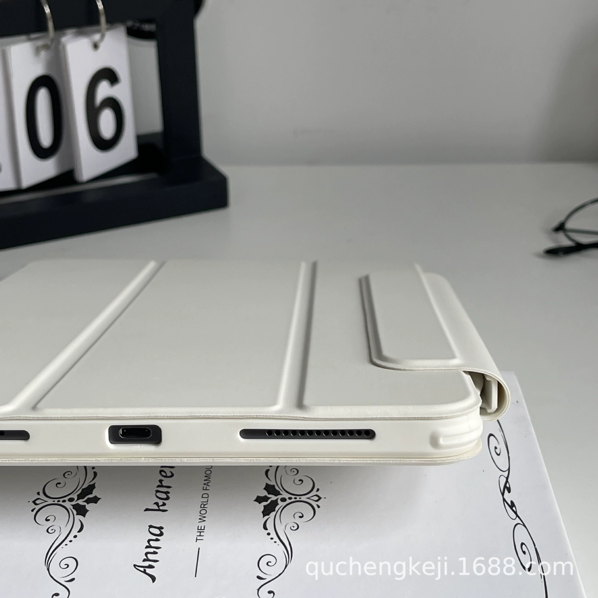 Защита(чехол) для нового iPad AIR5 2022: защитная крышка с встроенной выемкой, против сгибания, вращение на 720 градусов, магнитная жесткая оболочка 10.2 Pro11