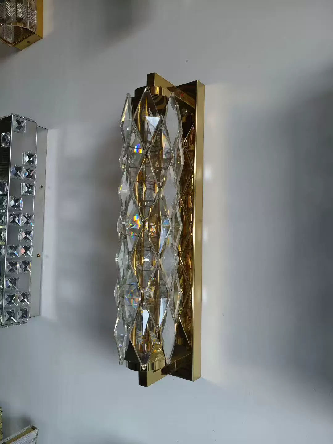 Wall Sconce stainless steel — Modern minimalist crystal wall lamp, 29×9×29 cm, light-luxury style