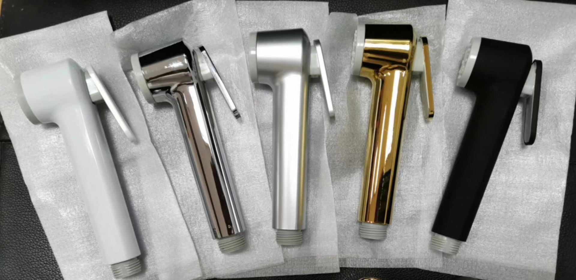 ABS electroplated toilet companion, spray gun, handheld pressurized toilet accessory, feminine washer, bathroom spray gun, vacuum-formed set undefined