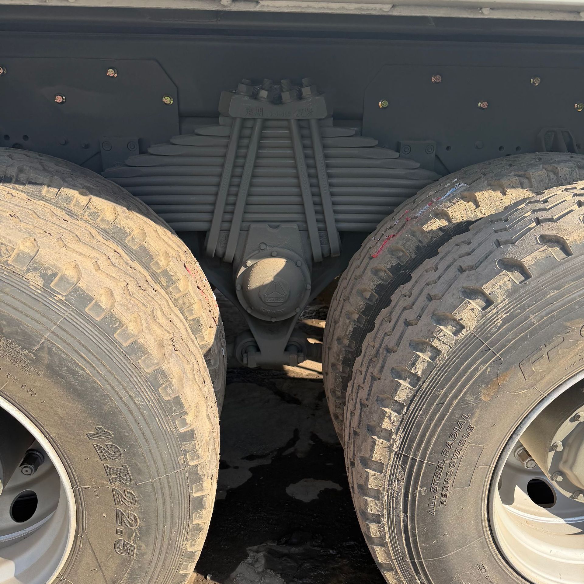 Howo Nx 6*4 Drive Dump Truck, Mining Dump Truck, Mining Special Vehicle, Mining Customization