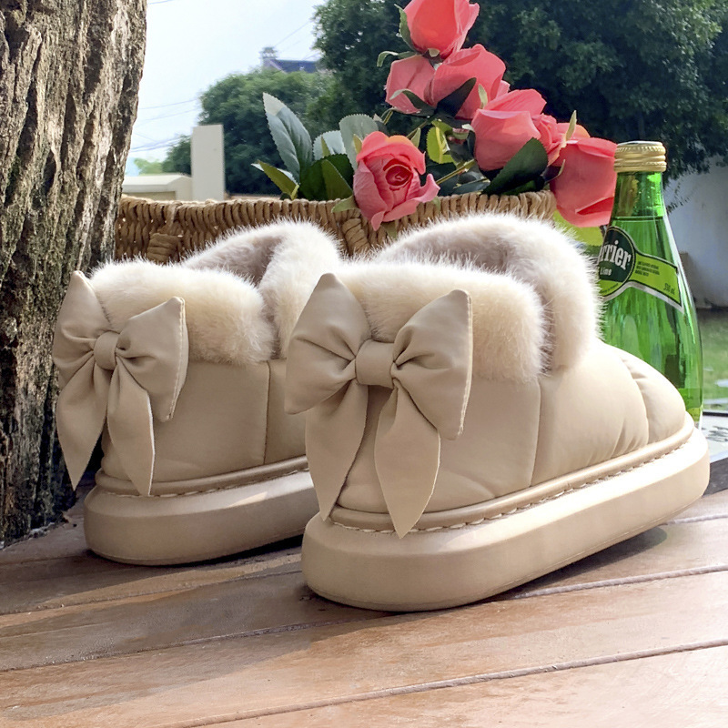 Zapatillas de algodón de arco de invierno de mujer tacones zapatos de algodón de veludo 2026 nuevos ins niñas calentamiento suela gruesa