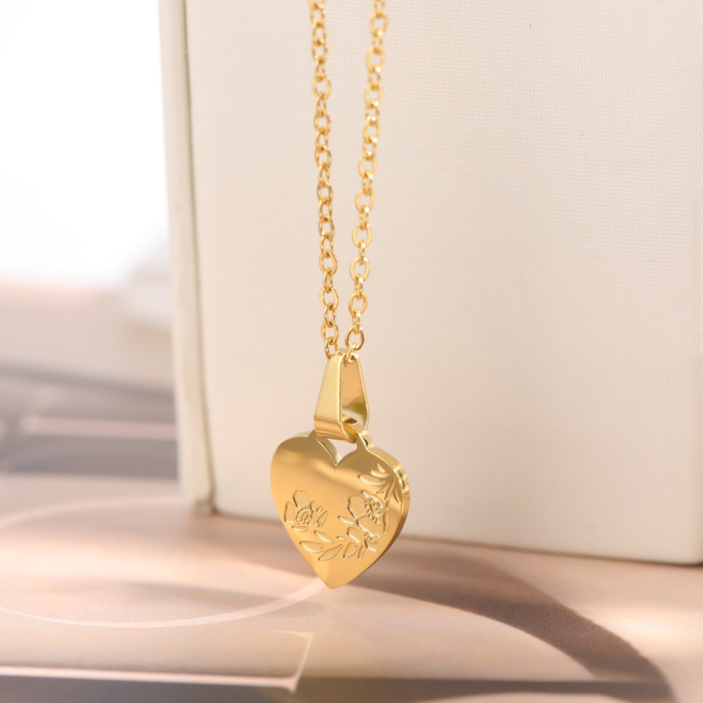 Womenu0027S Fashion Heart Flower Stainless Steel Necklace Gold Plated Stainless Steel Necklaces