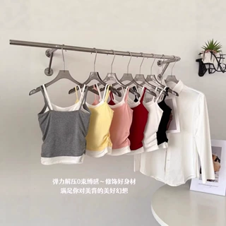 韩系甜美纯欲假两件吊带背心女早秋设计感外穿褶皱内搭带胸垫上衣