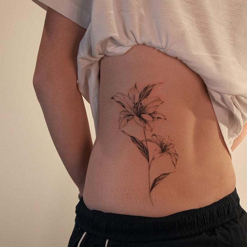 Healing Floral Tattoo Stickers, Hanging Flower Branch Design, High-End Feel, Niche Waist and Abdomen Decoration for Girls