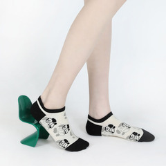 Women's cute cartoon boat socks that don't fall off, women's summer thin breathable non-slip invisible socks for students, casual cotton socks