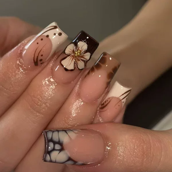 Autumn and Winter White Coffee Color French Square 3D Gold Bead Decoration Flower Crocodile Pattern Design Wearable Nail Art Nail Pieces