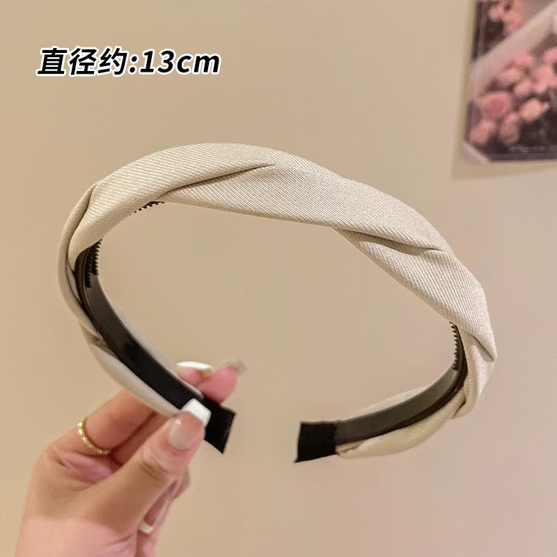 Cabeza de esponja superior de cráneo alto diadema de lavado de cara femenino diadema retro francés de ala ancha de leche color café paquete de cabello de horquilla al por mayor