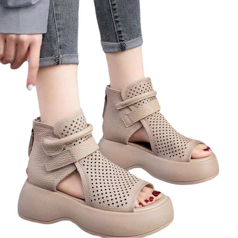 Sandalias de plataforma para mujer 2024 verano nuevo estilo exterior moda todo fósforo boca de pez botas cortas huecas sandalias romanas para mujer