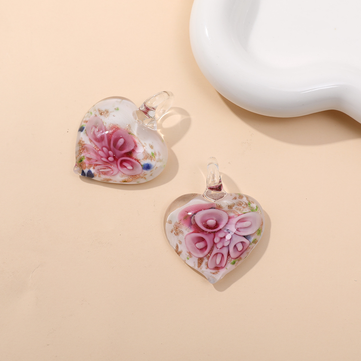 16g Weight Pendant Jewelry Making Type 36*47mm Jewelry Making Size DIY Jewelry Accessories Classification 1 Piece Quantity glass Material Heart Shape, Flower Pattern Simple Style Style 1 Piece 36*47mm Glass Heart Shape Flower Pendant 4