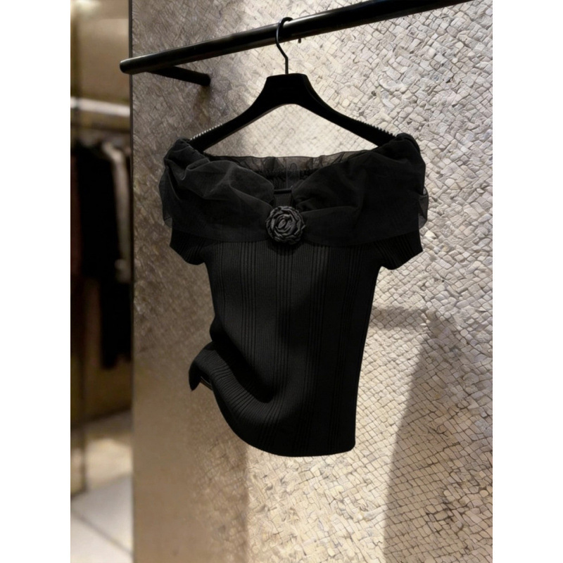 In Stock Within 72 Hours - Black Hepburn-Style One-Shoulder Short-Sleeve T-Shirt for Women, 2026 New Age-Reducing Knitted Top In Stock Within 72 Hours - Black Hepburn-Style One-Shoulder Short-Sleeve T-Shirt for Women, 2026 New Age-Reducing Knitted Top