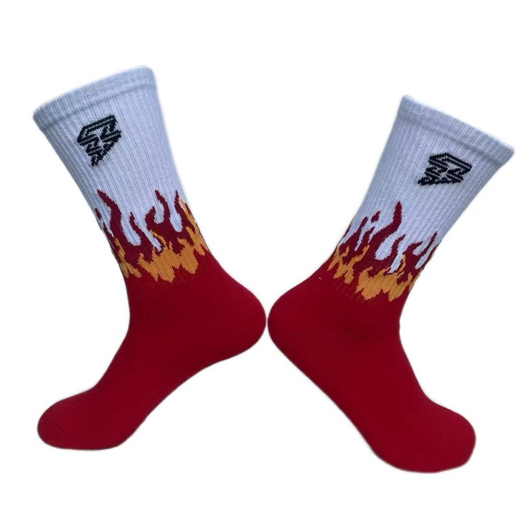 2025d For Men And Women, Ins Style Mid-Calf Socks, Hip-Hop Street Skateboard Flame Sports Versatile Couple High-Top Long Socks_voghion.com