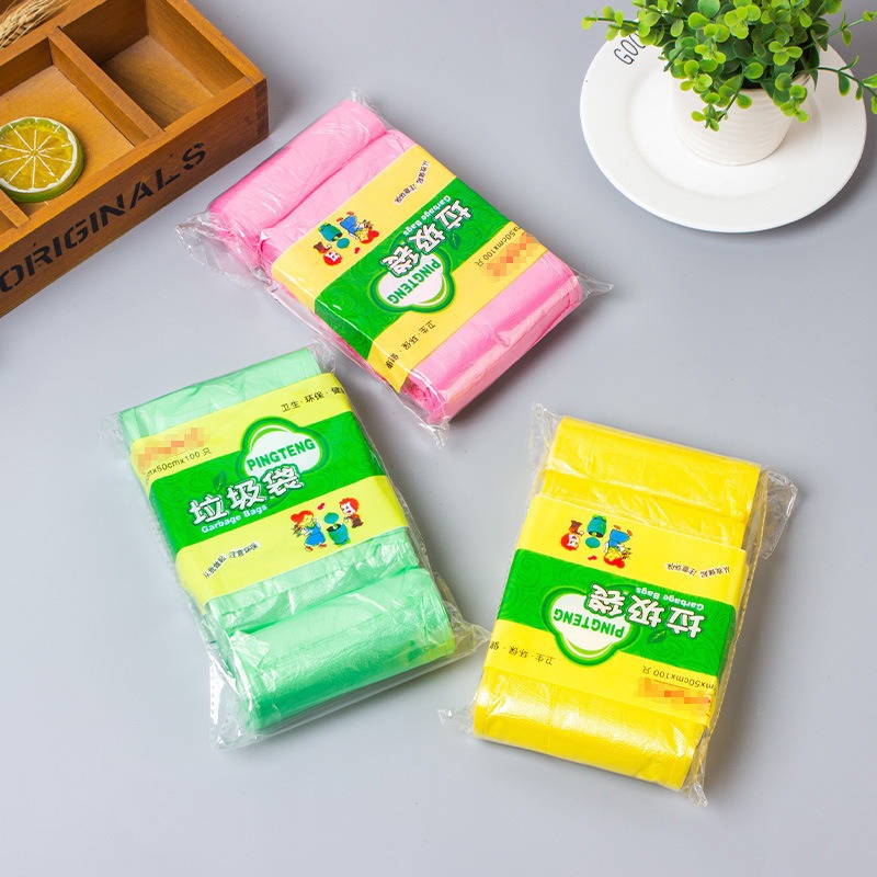 Disposable capacious plastic garbage bag for home use