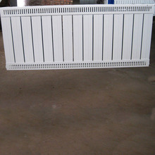 整体造型简洁 结构简单的春烨牌壁挂式钢铝复合散热器