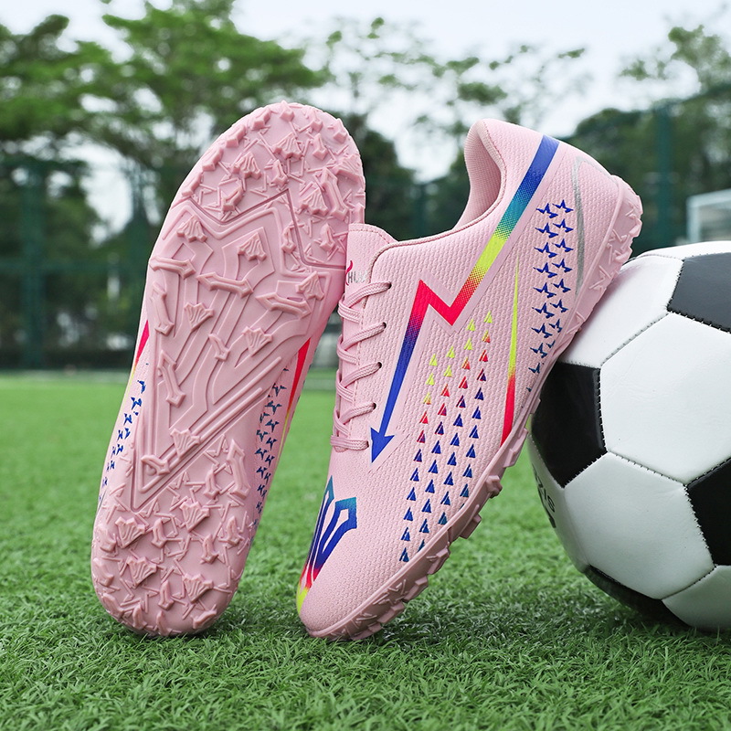 Nuevos zapatos de fútbol de clavos transfronterizos zapatos de entrenamiento deportivo de adultos hombres y mujeres zapatos de entrenamiento de clavos adolescentes al por mayor