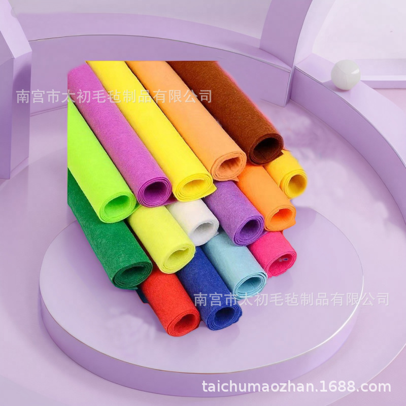 1mm-5mm毛毡板墙贴展示板不织布垫片 绘本diy 毛毡挂件彩色毛毡布