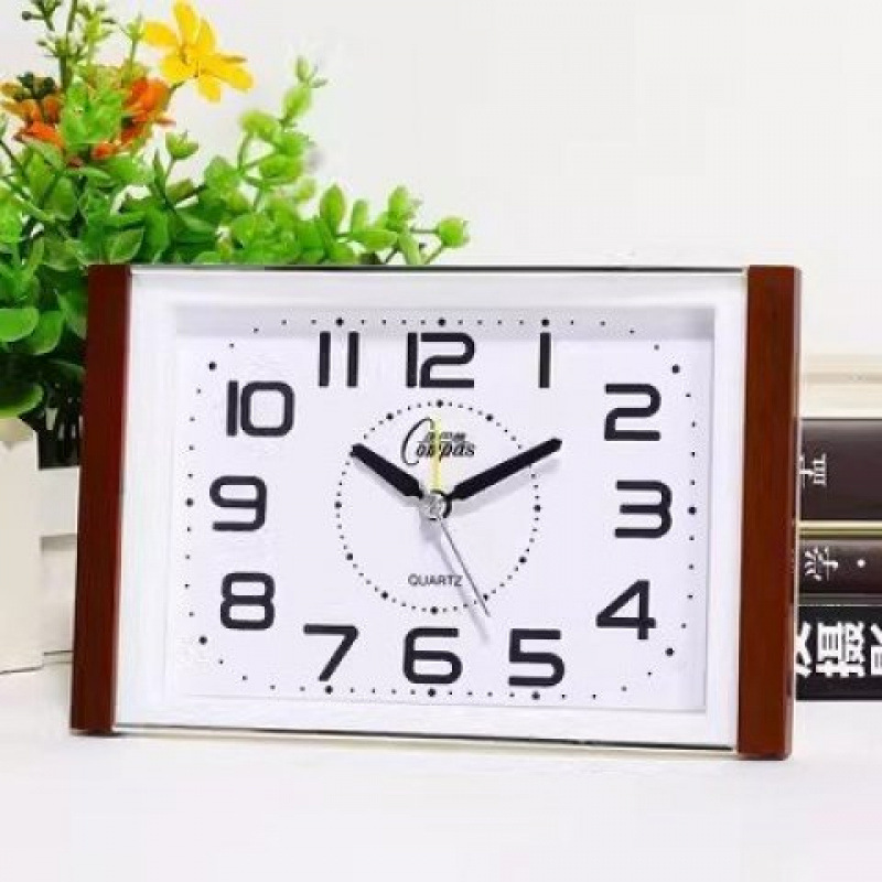 노인을위한 조용한 알람 시계 학교 및 작은 시계 간단하고 명확한 글꼴 침실 및 거실을위한 가정용 시계 작업