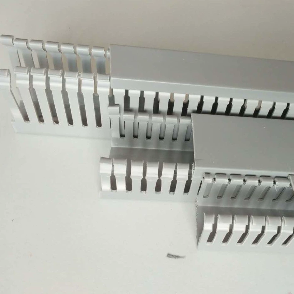 Чжэцзян Хун оптовой фабрики обжимной слот распределительный шкаф слот ПВХ пластиковые украшения линии слот 40 Высокий 50 широкий