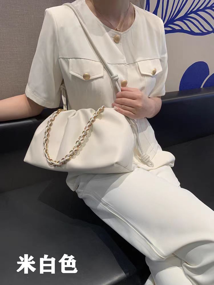 2025新型羅家高品質flameco雲バッグ紐引き福袋バッグ脇下バッグ斜め掛けショルダーバッグ女性