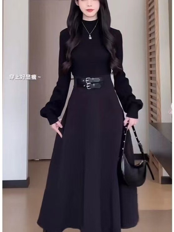 纯色高领小黑裙2025秋冬打底裙温柔显瘦收腰连衣裙修身长裙子女装|undefined