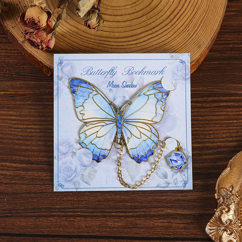 Marcapáginas de metal con diseño de instrumento musical clásico chino, regalo pequeño cultural y creativo de la Ciudad Prohibida, regalo para estudiantes y profesores, clip para libros con diseño hueco.