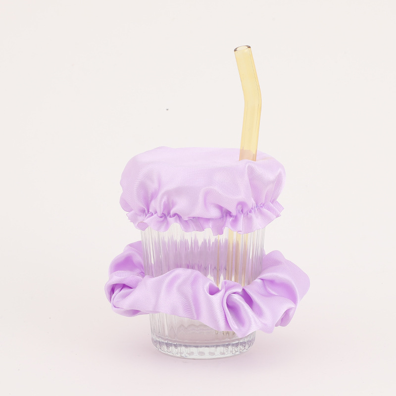보라색 컵 뚜껑 세트