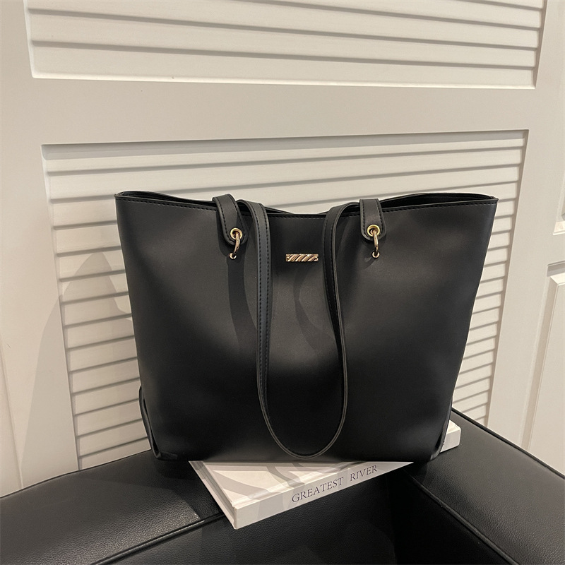 2026 primavera y verano nuevo estilo coreano bolso simple bolso de mujer bolso de hombro casual de gran capacidad bolso de mujer bolso de mujer