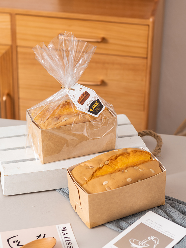 Dorado almohada Qifeng pastel de papel almohada de sabor tostada envasado pan de soporte de papel desechable horneado resistente a alta temperatura