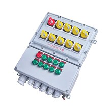 �����������Ӿ���x���X�Ͻ���������