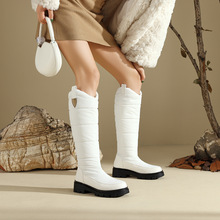 新款羽绒布厚毛雪地靴高筒棉靴坡跟休闲靴40-44大码外贸女靴