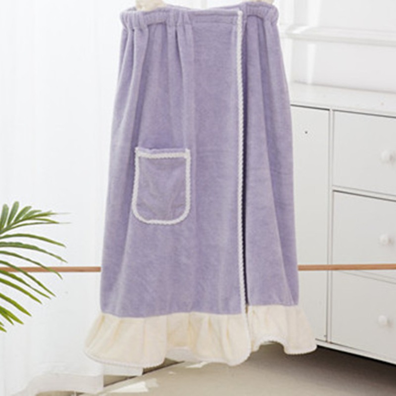 Solid color white skirt