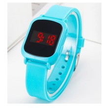 跨境外贸现货纯色硅胶表学生个性LED创意简约按键电子手表批发