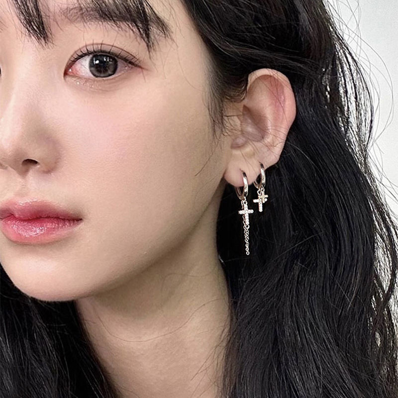 Double-layer Cross Diamond-encrusted Earrings Duplex Handsome Neutral Tassel Cross Asymmetrical Ear Buckle Hip-hop Punk Ear Ring for Men and Women