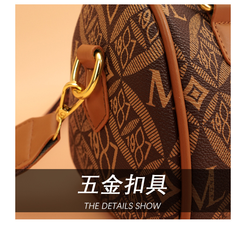 This year's popular cross-border handbag for women is the 2024 new printed letter texture light luxury Boston handbag and single-shoulder bag undefined