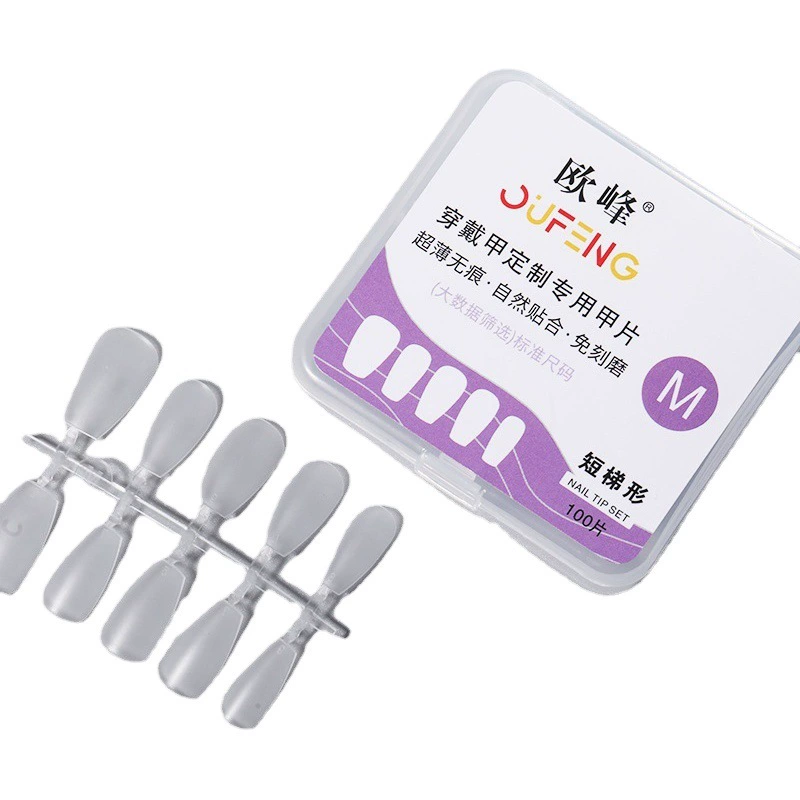 Ношение ногтей ручной работы