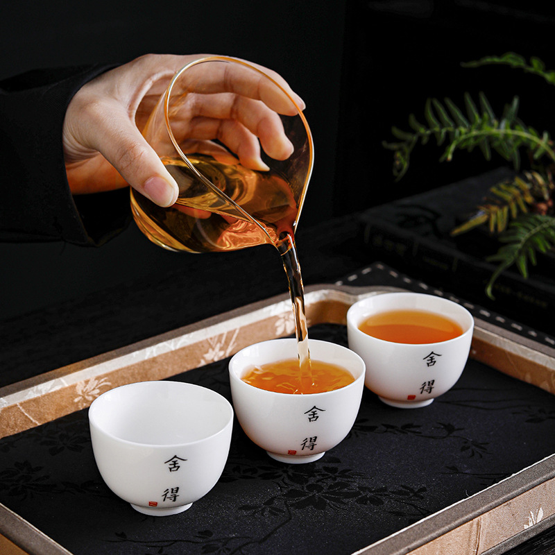 Taza de té de kung fu de porcelana blanca Chaoshan pequeña taza de té de cerámica pequeña taza de té maestro de té exquisita taza única de alta calidad