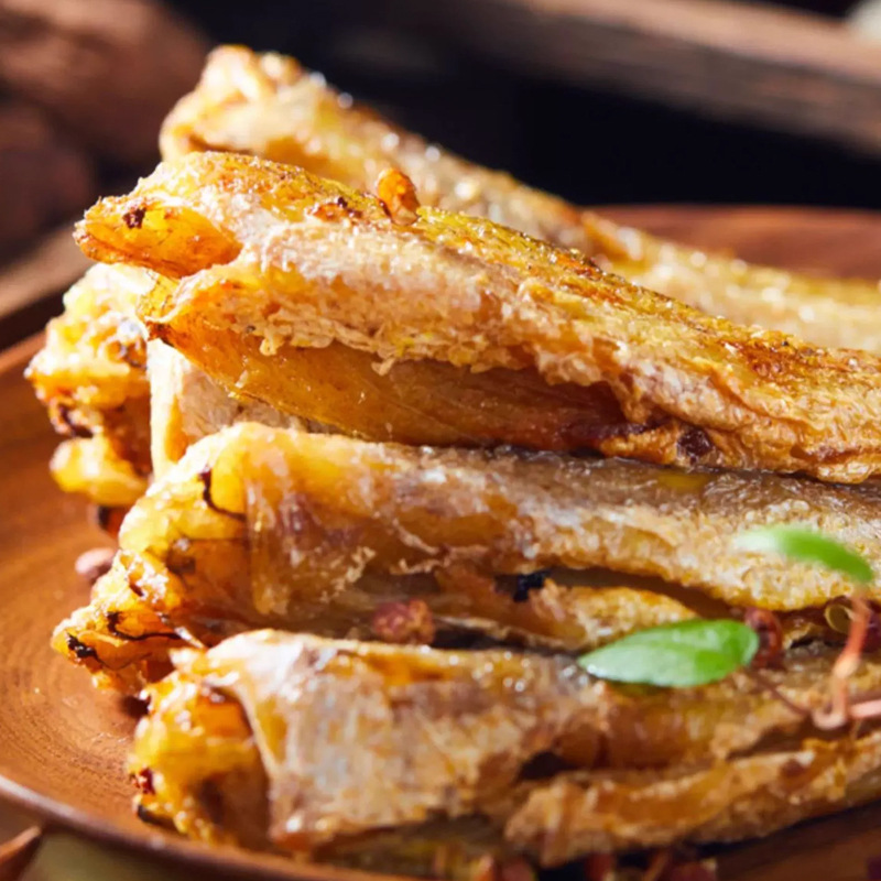 Laiyifen crispy small yellow croaker 125g seafood craving food dried fish snack snack ready-to-eat dried small yellow croaker wholesale