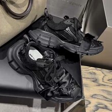 �W��վWM6ŮЬ26���r�к����Yܛ�^��ţƤƴ�W�A�^���e�����ϵ�Ь